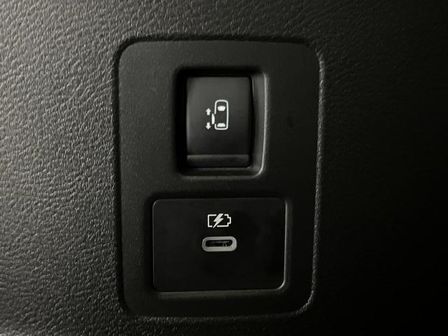 セレナ ハイウェイスターＶ　禁煙車　純正１２型ナビ　フリップダウン　プロパイロット　全周囲カメラ　両側電動スライドドア　デジタルインナーミラー　ブラインドスポット　インテリジェントエマージェンシーブレーキ　ＥＴＣ（45枚目）