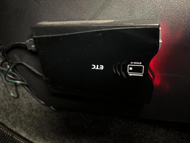 ミラージュ Ｍ　ＳＤナビ　バックカメラ　禁煙車　ＥＴＣ　オートエアコン　Ｂｌｕｅｔｏｏｔｈ　ＣＤ　ＤＶＤ再生　地デジ（6枚目）