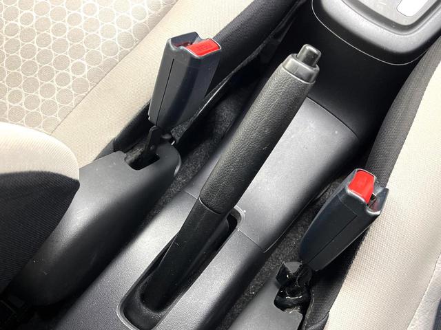 ミラージュ Ｍ　ＳＤナビ　バックカメラ　禁煙車　ＥＴＣ　オートエアコン　Ｂｌｕｅｔｏｏｔｈ　ＣＤ　ＤＶＤ再生　地デジ（26枚目）