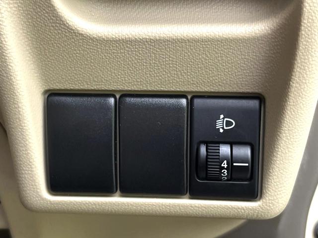 アルト Ｇ　禁煙車　オーディオ　エアコン　キーレス　ヘッドライトレベライザー　電動格納ミラー　パワーウィンドウ　フロアマット　キーレス　フロアマット（6枚目）