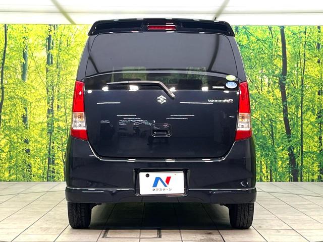 ワゴンR リミテッド 禁煙車 スマートキー ドライブレコーダー ETC オートライト HIDヘッドライト オートエアコン パワーウィンドウ 電動格納ミラー 純正革巻きステアリング CD FM ラジオ フロアマット(15枚目)