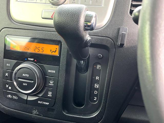 ワゴンR リミテッド 禁煙車 スマートキー ドライブレコーダー ETC オートライト HIDヘッドライト オートエアコン パワーウィンドウ 電動格納ミラー 純正革巻きステアリング CD FM ラジオ フロアマット(24枚目)