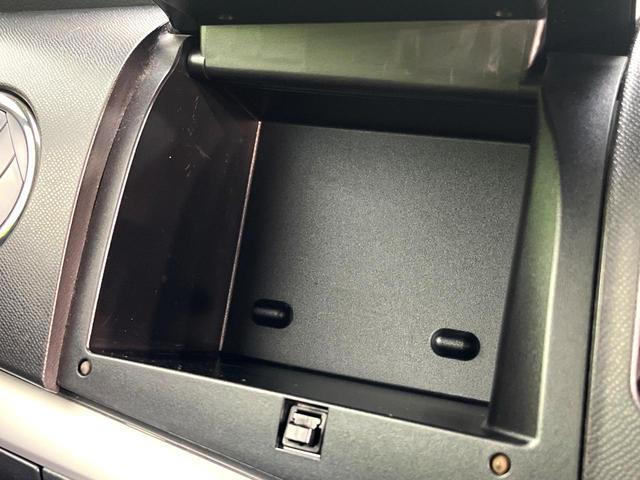 ワゴンR リミテッド 禁煙車 スマートキー ドライブレコーダー ETC オートライト HIDヘッドライト オートエアコン パワーウィンドウ 電動格納ミラー 純正革巻きステアリング CD FM ラジオ フロアマット(29枚目)