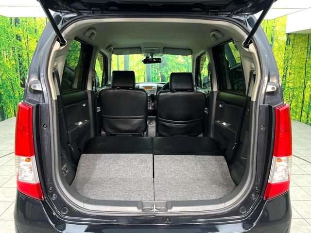 ワゴンR リミテッド 禁煙車 スマートキー ドライブレコーダー ETC オートライト HIDヘッドライト オートエアコン パワーウィンドウ 電動格納ミラー 純正革巻きステアリング CD FM ラジオ フロアマット(33枚目)