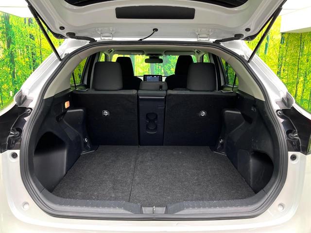 ヤリスクロス G ディスプレイオーディオ セーフティセンス 全周囲カメラ レーダークルーズ コーナーセンサー スマートキー LEDヘッドラ ETC 純正16インチアルミ オートライト オートエアコン Bluetooth(10枚目)