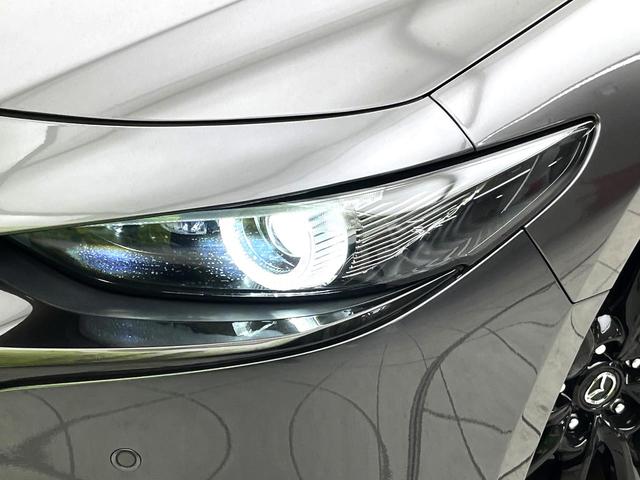 MAZDA3ファストバック 20S ブラックトーンエディション 8.8型ナビ 全周囲カメラ 衝突被害軽減システム 禁煙車 パワーシート シートヒーター シートメモリー ドラレコ コーナーセンサー LEDヘッド ETC 純正18インチアルミ オートハイビーム(12枚目)