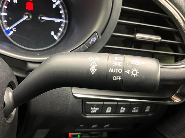 MAZDA3ファストバック 20S ブラックトーンエディション 8.8型ナビ 全周囲カメラ 衝突被害軽減システム 禁煙車 パワーシート シートヒーター シートメモリー ドラレコ コーナーセンサー LEDヘッド ETC 純正18インチアルミ オートハイビーム(31枚目)