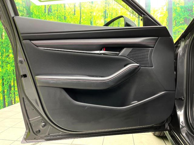 MAZDA3ファストバック 20S ブラックトーンエディション 8.8型ナビ 全周囲カメラ 衝突被害軽減システム 禁煙車 パワーシート シートヒーター シートメモリー ドラレコ コーナーセンサー LEDヘッド ETC 純正18インチアルミ オートハイビーム(50枚目)
