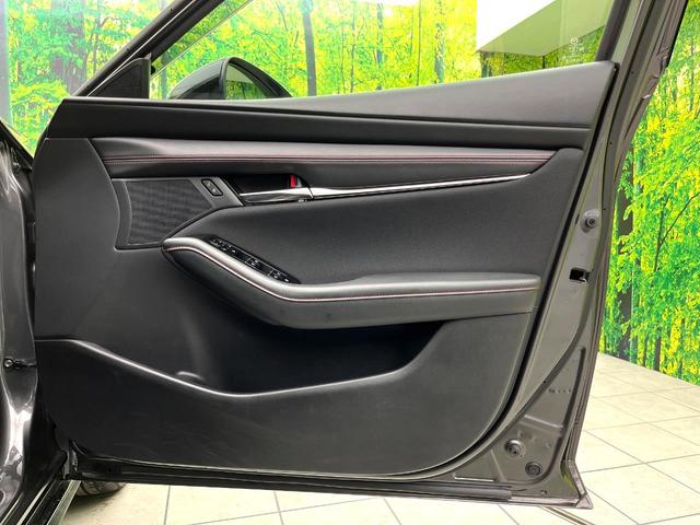 MAZDA3ファストバック 20S ブラックトーンエディション 8.8型ナビ 全周囲カメラ 衝突被害軽減システム 禁煙車 パワーシート シートヒーター シートメモリー ドラレコ コーナーセンサー LEDヘッド ETC 純正18インチアルミ オートハイビーム(51枚目)