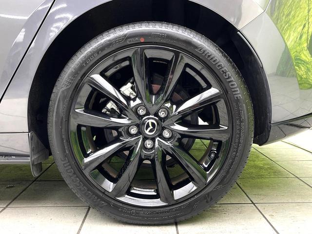 MAZDA3ファストバック 20S ブラックトーンエディション 8.8型ナビ 全周囲カメラ 衝突被害軽減システム 禁煙車 パワーシート シートヒーター シートメモリー ドラレコ コーナーセンサー LEDヘッド ETC 純正18インチアルミ オートハイビーム(56枚目)