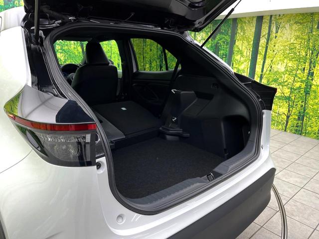 ヤリスクロス ハイブリッドZ 全周囲カメラ 衝突被害軽減システム レーダークルーズ 禁煙車 パワーシート ドラレコ コーナーセンサー スマートキー LEDヘッド ビルトインETC 純正18インチアルミ 車線逸脱警報 オートライト(46枚目)