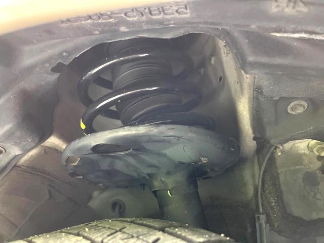 ヴォクシー ZS 煌 禁煙車 アルパイン製11型ナビ アルパイン製後席モニター 両側パワースライドドア トヨタセーフティーセンス LEDライト オートライト フォグランプ ETC 純正16インチアルミホイール(20枚目)