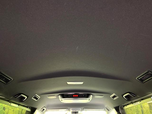 ヴォクシー ZS 煌 禁煙車 アルパイン製11型ナビ アルパイン製後席モニター 両側パワースライドドア トヨタセーフティーセンス LEDライト オートライト フォグランプ ETC 純正16インチアルミホイール(56枚目)