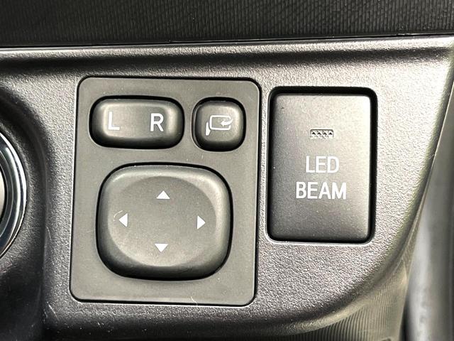 アクア Ｇ　ＧＲスポーツ・１７インチパッケージ　禁煙車　セーフティセンス　純正９型ナビ　バックカメラ　ＥＴＣ　車線逸脱警報　オートマティックハイビーム　横滑り防止装置　ＬＥＤヘッド　オートライト　オートエアコン　電動格納ミラー　スマートキー（33枚目）