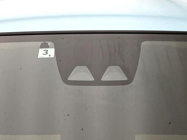 ミライース Ｌ　ＳＡＩＩＩ　純正ナビ　バックカメラ　スマートアシストＩＩＩ　ＥＴＣ　純正１３インチホイール　キーレスエントリー　エアコン　横滑り防止装置　パワーステアリング　パワーウィンドウ　フロアマット　ドアバイザー（5枚目）