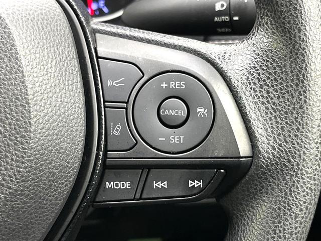 RAV4 X 禁煙車 純正ディスプレイオーディオ バックカメラ セーフティーセンス レーダークルーズコントロール 電動パーキングブレーキ LEDライト オートライト オートハイビーム ETC ドラレコ(6枚目)