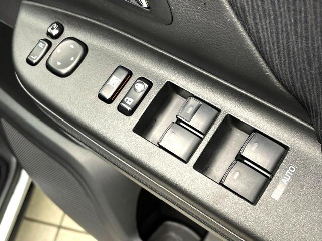 アルファード 240S 禁煙車 TRDエアロ フリップダウンモニター SDナビ バックカメラ パワースライドドア オートエアコン 純正19インチアルミ スマートキー 8人乗り ドアバイザー フロアマット ETC(29枚目)