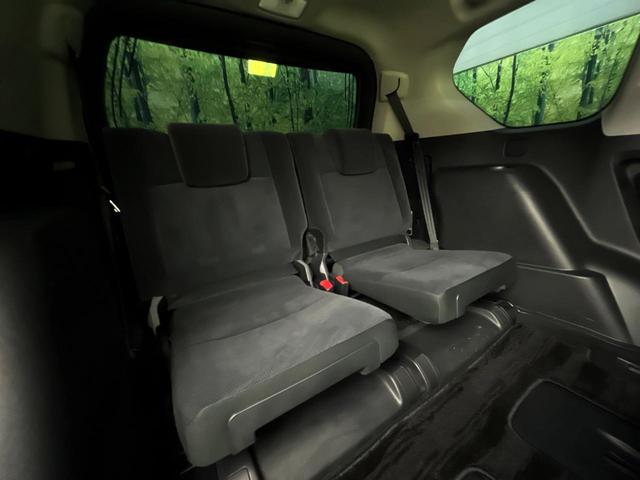 ランドクルーザープラド TX 4WD 7人乗り TRDエアロ 9インチナビ バックカメラ セーフティセンス 禁煙車 コーナーセンサー スマートキー LEDヘッドライト ルーフレール ビルトインETC 純正17インチアルミ(9枚目)