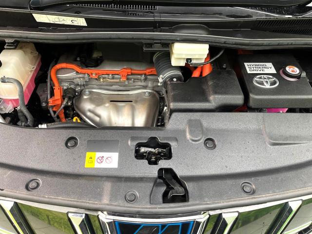 アルファードハイブリッド SR Cパッケージ 禁煙車 4WD サンルーフ フリップダウンモニター 純正9インチディスプレイオーディオ バックカメラ デジタルインナーミラー 黒革シート 両側パワースライドドア パワーバックドア ETC(19枚目)