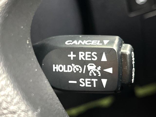 アルファードハイブリッド SR Cパッケージ 禁煙車 4WD サンルーフ フリップダウンモニター 純正9インチディスプレイオーディオ バックカメラ デジタルインナーミラー 黒革シート 両側パワースライドドア パワーバックドア ETC(31枚目)