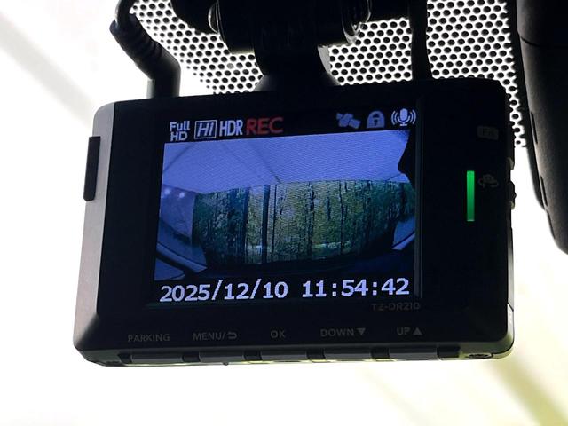 アルファードハイブリッド SR Cパッケージ 禁煙車 4WD サンルーフ フリップダウンモニター 純正9インチディスプレイオーディオ バックカメラ デジタルインナーミラー 黒革シート 両側パワースライドドア パワーバックドア ETC(47枚目)