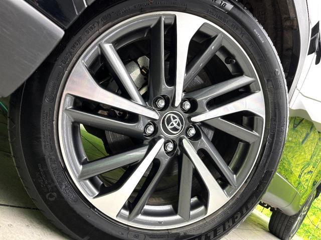 カローラクロス ハイブリッド　Ｚ　パノラマルーフ　純正１０．５型ディスプレイオーディオ　全周囲カメラ　トヨタセーフティー　アダプディブクルーズコントロール　禁煙車　パワーバックドア　ハーフレザー　パワーシート　シートヒーター（13枚目）