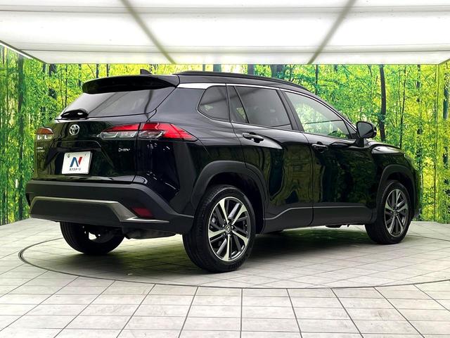 カローラクロス ハイブリッド　Ｚ　パノラマルーフ　純正１０．５型ディスプレイオーディオ　全周囲カメラ　トヨタセーフティー　アダプディブクルーズコントロール　禁煙車　パワーバックドア　ハーフレザー　パワーシート　シートヒーター（17枚目）