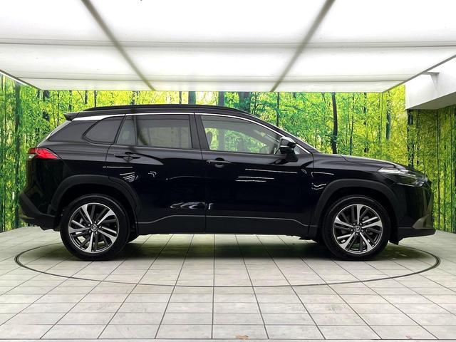 カローラクロス ハイブリッド　Ｚ　パノラマルーフ　純正１０．５型ディスプレイオーディオ　全周囲カメラ　トヨタセーフティー　アダプディブクルーズコントロール　禁煙車　パワーバックドア　ハーフレザー　パワーシート　シートヒーター（26枚目）