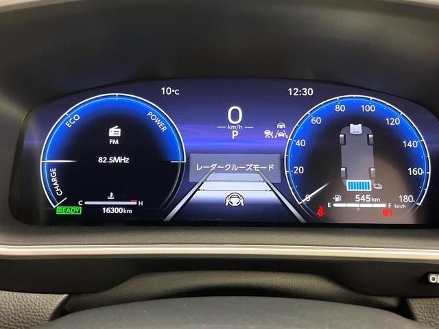 カローラクロス ハイブリッド　Ｚ　パノラマルーフ　純正１０．５型ディスプレイオーディオ　全周囲カメラ　トヨタセーフティー　アダプディブクルーズコントロール　禁煙車　パワーバックドア　ハーフレザー　パワーシート　シートヒーター（32枚目）