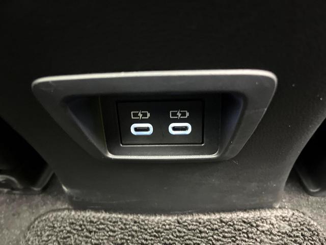 カローラクロス ハイブリッド　Ｚ　パノラマルーフ　純正１０．５型ディスプレイオーディオ　全周囲カメラ　トヨタセーフティー　アダプディブクルーズコントロール　禁煙車　パワーバックドア　ハーフレザー　パワーシート　シートヒーター（44枚目）