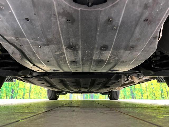 ヴェゼル ハイブリッドＸ　純正８型ナビ　バックカメラ　スマートキー　ＬＥＤヘッドライト　純正１６インチアルミホイール　パドルシフト　オートライト　クルーズコントロール　電動パーキング　ＥＴＣ　ドライブレコーダー　禁煙車（19枚目）