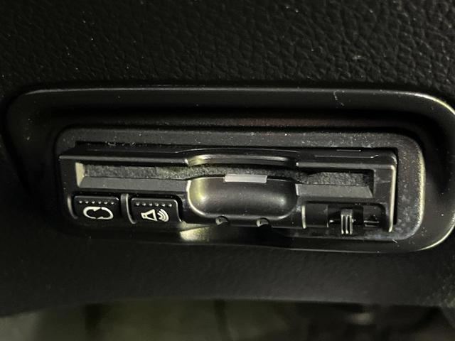 ヴェゼル ハイブリッドＸ　純正８型ナビ　バックカメラ　スマートキー　ＬＥＤヘッドライト　純正１６インチアルミホイール　パドルシフト　オートライト　クルーズコントロール　電動パーキング　ＥＴＣ　ドライブレコーダー　禁煙車（34枚目）