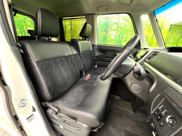 タント カスタムＲＳ　トップエディションＳＡＩＩ　ターボ　純正ナビ　バックカメラ　両側電動スライドドア　衝突軽減ブレーキシステム　禁煙車　ＥＴＣ　純正１５インチアルミ　スマートキー　ＨＩＤヘッド　オートエアコン　ロールサンシェード　ＢＬＵＥＴＯＯＴＨ（8枚目）