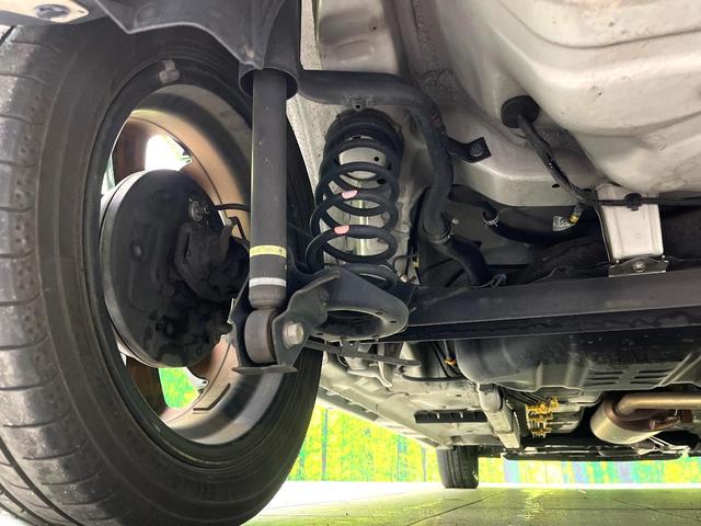 タント カスタムＲＳ　トップエディションＳＡＩＩ　ターボ　純正ナビ　バックカメラ　両側電動スライドドア　衝突軽減ブレーキシステム　禁煙車　ＥＴＣ　純正１５インチアルミ　スマートキー　ＨＩＤヘッド　オートエアコン　ロールサンシェード　ＢＬＵＥＴＯＯＴＨ（20枚目）