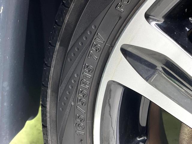 タント カスタムＲＳ　トップエディションＳＡＩＩ　ターボ　純正ナビ　バックカメラ　両側電動スライドドア　衝突軽減ブレーキシステム　禁煙車　ＥＴＣ　純正１５インチアルミ　スマートキー　ＨＩＤヘッド　オートエアコン　ロールサンシェード　ＢＬＵＥＴＯＯＴＨ（45枚目）