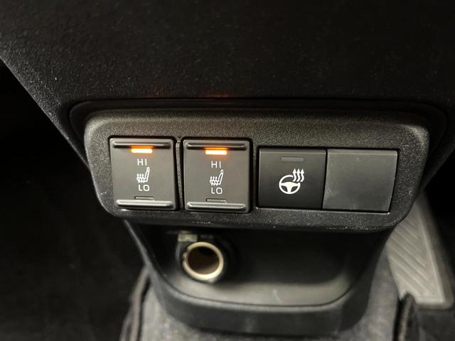 シエンタ Ｚ　１０．５ディスプレイオーディオ　バックカメラ　シートヒーター　両側電動スライドドア　禁煙車　セーフティセンス　ＬＥＤヘッド　純正１５インチホイール　オートエアコン　オートライト　ＥＴＣ（5枚目）