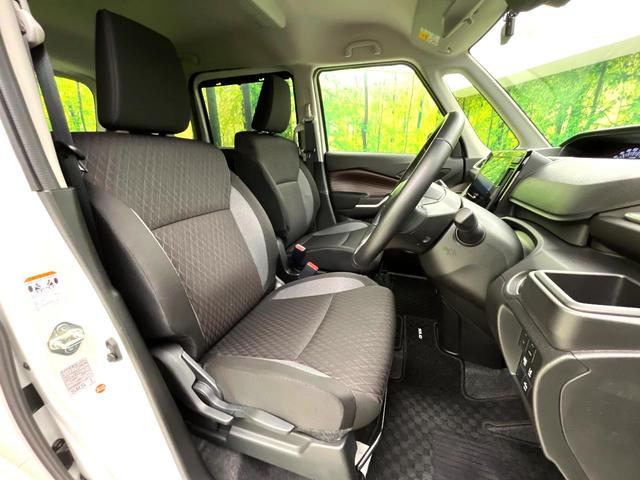 ソリオバンディット ハイブリッドＭＶ　禁煙車　純正ディスプレイオーディオ　全周囲カメラ　シートヒーター　両側電動スライドドア　セーフティサポート　ＬＥＤヘッド　純正１５インチアルミ　ＥＴＣ　オートライト　オートエアコン　スマートキー（8枚目）