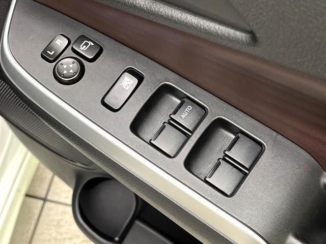 ソリオバンディット ハイブリッドＭＶ　禁煙車　純正ディスプレイオーディオ　全周囲カメラ　シートヒーター　両側電動スライドドア　セーフティサポート　ＬＥＤヘッド　純正１５インチアルミ　ＥＴＣ　オートライト　オートエアコン　スマートキー（22枚目）