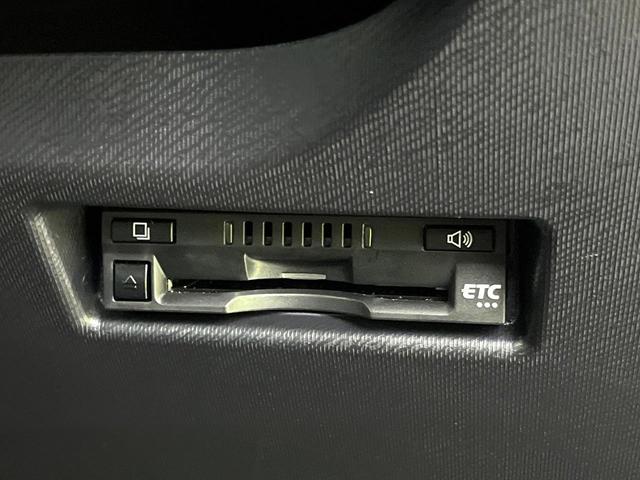 アクア Ｓスタイルブラック　禁煙車　衝突軽減ブレーキ　純正ナビ　バックカメラ　オートエアコン　スマートキー　ＬＥＤヘッドライト　オートハイビーム　電動格納ミラー　パワーウィンドウ　車線逸脱抑制装置　ＥＴＣ（36枚目）