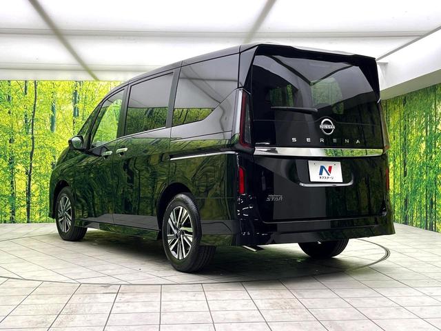 セレナ ハイウェイスターＶ　登録済未使用車　純正１２．３インチナビ　アラウンドビューモニター　プロパイロット　ハンズフリー両側電動スライドドア　純正１６インチアルミ　ＬＥＤヘッド　パドルシフト　オートライト　オートエアコン（41枚目）