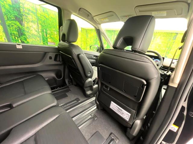 セレナ ハイウェイスターＶ　登録済未使用車　純正１２．３インチナビ　アラウンドビューモニター　プロパイロット　ハンズフリー両側電動スライドドア　純正１６インチアルミ　ＬＥＤヘッド　パドルシフト　オートライト　オートエアコン（50枚目）