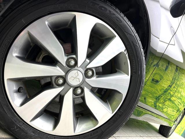 ｅＫカスタム Ｔ　禁煙車　バックカメラ　オートエアコン　オーディオ　スマートキー　ＨＩＤヘッドライト　純正１５インチアルミ　電動格納ミラー　パワーウィンドウ（13枚目）