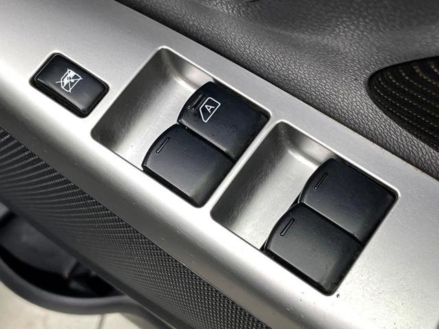 ｅＫカスタム Ｔ　禁煙車　バックカメラ　オートエアコン　オーディオ　スマートキー　ＨＩＤヘッドライト　純正１５インチアルミ　電動格納ミラー　パワーウィンドウ（28枚目）