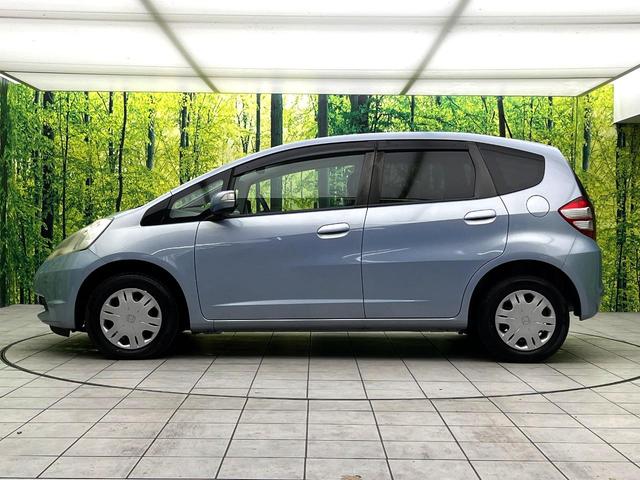 フィット Ｇ　禁煙車　ＳＤナビ　バックカメラ　キーレス　ＬＥＤヘッドライト　パワーウィンドウ　ドアバイザー　電動格納ミラー　オートライト　ＥＴＣ（37枚目）