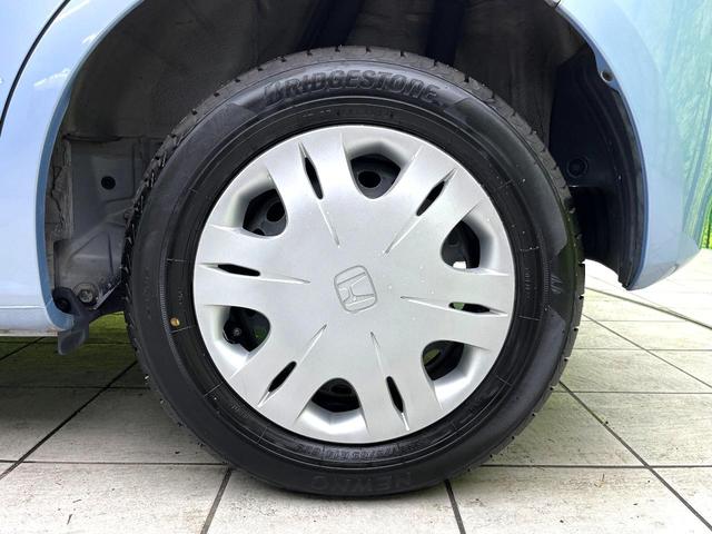 フィット Ｇ　禁煙車　ＳＤナビ　バックカメラ　キーレス　ＬＥＤヘッドライト　パワーウィンドウ　ドアバイザー　電動格納ミラー　オートライト　ＥＴＣ（41枚目）