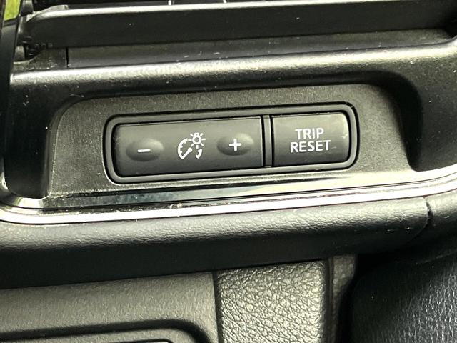 セレナ ハイウェイスター　プロパイロットエディション　禁煙車　純正ナビ　バックカメラ　プロパイロット　ハンズフリー機能付き両側パワースライドドア　ＬＥＤヘッドライト　純正１６インチアルミ　オートエアコン　スマートキー　ドライブレコーダー　ＥＴＣ（36枚目）