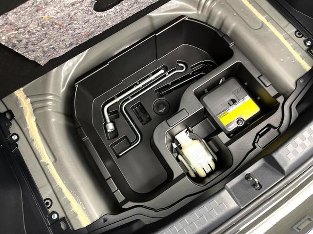 アクア Sスタイルブラック SDナビ バックカメラ 禁煙車 セーフティセンス スマートキー オートライト オートハイビーム オートエアコン ETC 電動格納ミラー BLUETOOTH フルセグ ドラレコ 純正15インチホイール(41枚目)