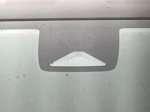 フリード ｅ：ＨＥＶエアー　ＥＸ　登録済未使用車　ホンダセンシング　両側電動スライドドア　シートヒーター　アダプティブクルーズコントロール　ＬＥＤヘッド　オートエアコン　オートライト　純正１５インチアルミ　電動パーキングブレーキ（3枚目）