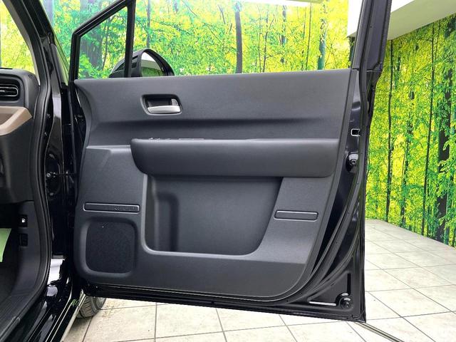 フリード ｅ：ＨＥＶエアー　ＥＸ　登録済未使用車　ホンダセンシング　両側電動スライドドア　シートヒーター　アダプティブクルーズコントロール　ＬＥＤヘッド　オートエアコン　オートライト　純正１５インチアルミ　電動パーキングブレーキ（21枚目）