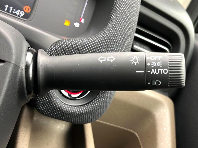 フリード ｅ：ＨＥＶエアー　ＥＸ　登録済未使用車　ホンダセンシング　両側電動スライドドア　シートヒーター　アダプティブクルーズコントロール　ＬＥＤヘッド　オートエアコン　オートライト　純正１５インチアルミ　電動パーキングブレーキ（27枚目）